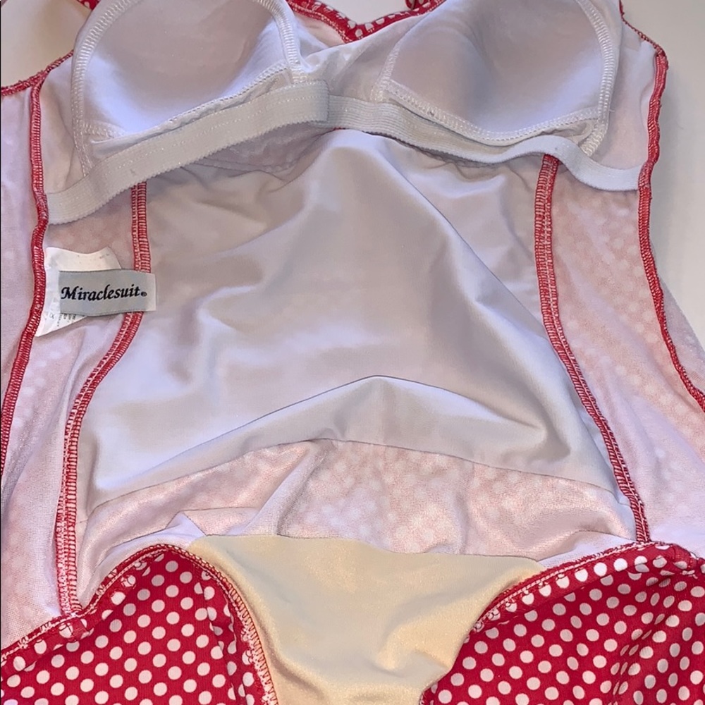 MIRACLESUIT PREOWNED - Picture 6 of 7